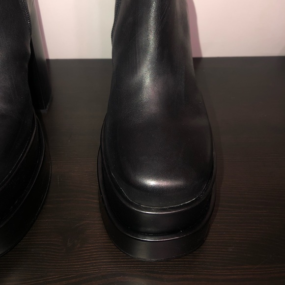 Steve Madden Cobra boots - Picture 6 of 9